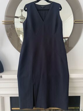 Lafayette 148 New York Sleeveless V-neck Navy Shift Dress